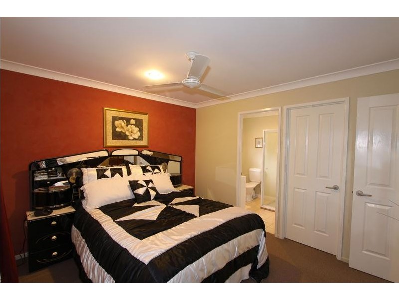 14 Porras Court, Avenell Heights QLD 4670