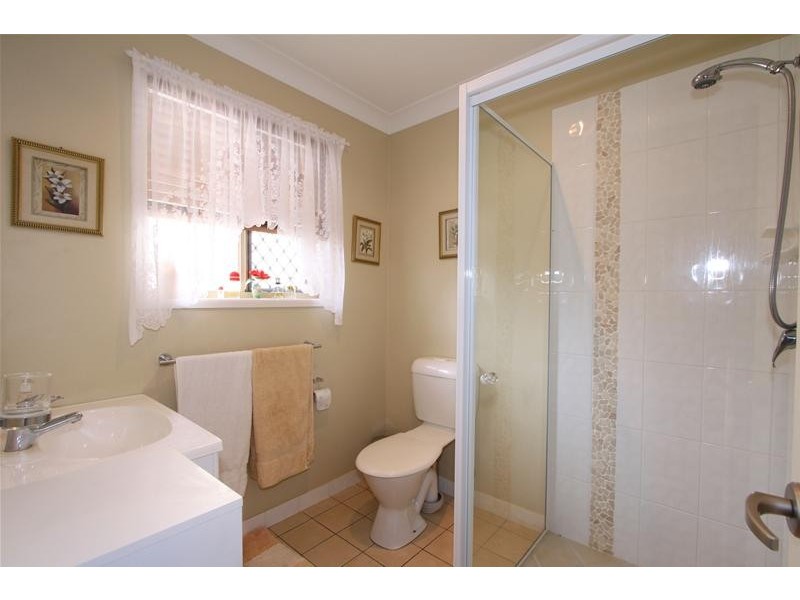 14 Porras Court, Avenell Heights QLD 4670