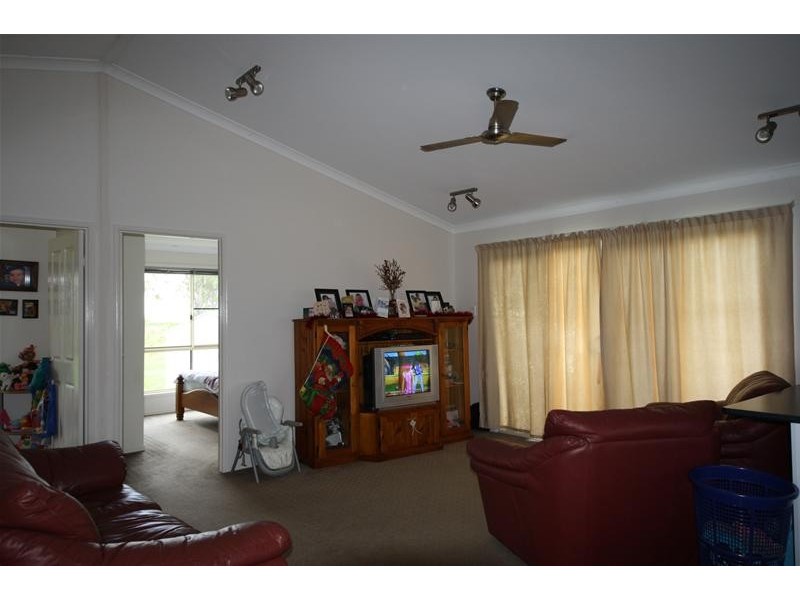 Farnsfield QLD 4660