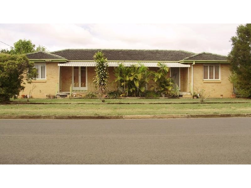 Avenell Heights QLD 4670