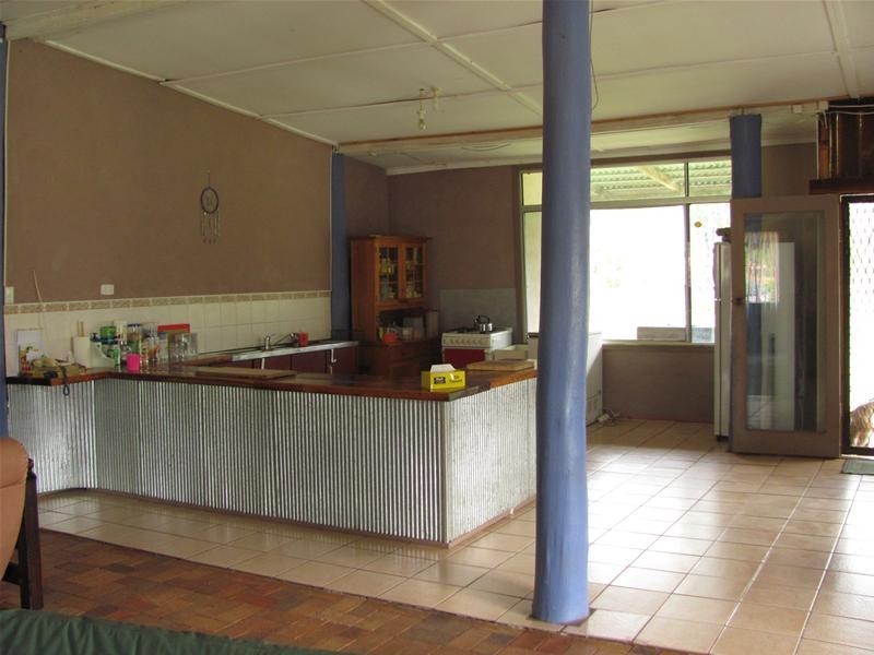 824 Ferry Road, Rosedale QLD 4674