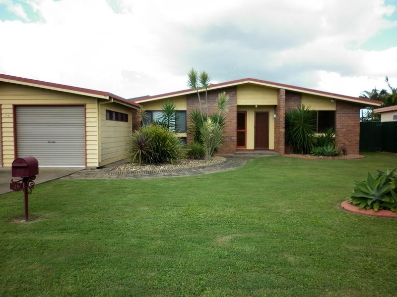 Avenell Heights QLD 4670