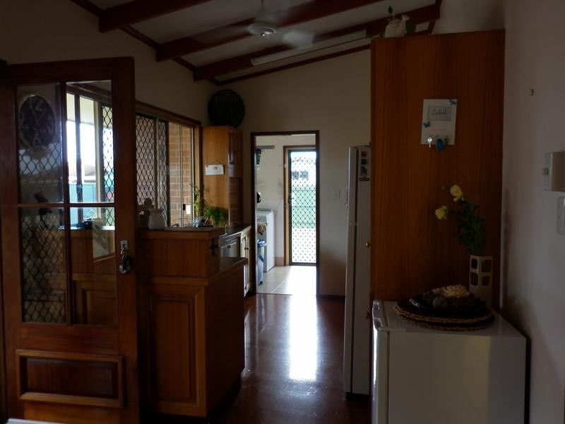 Avenell Heights QLD 4670