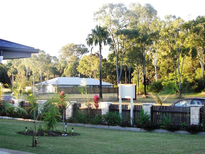 21 Malvern Drive, Moore Park Beach QLD 4670