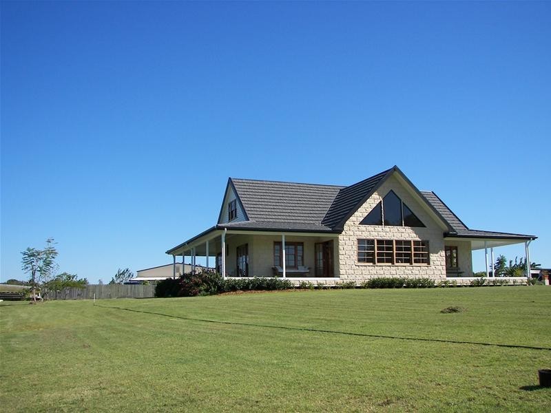 3 Rosewood Place, Bundaberg North QLD 4670