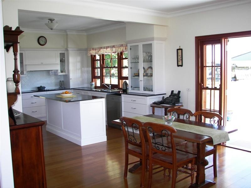 3 Rosewood Place, Bundaberg North QLD 4670