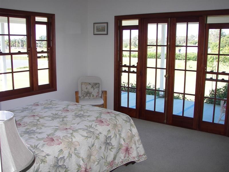 3 Rosewood Place, Bundaberg North QLD 4670