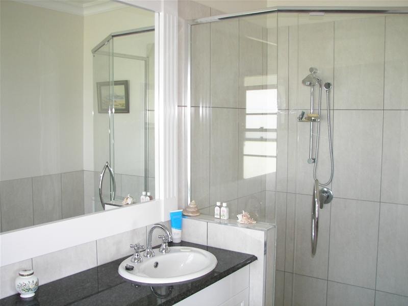 3 Rosewood Place, Bundaberg North QLD 4670