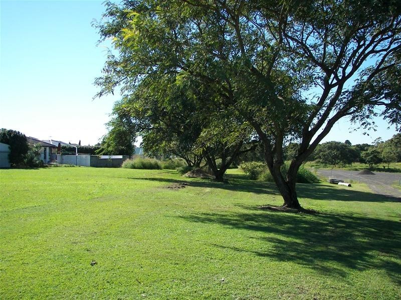 3 Rosewood Place, Bundaberg North QLD 4670