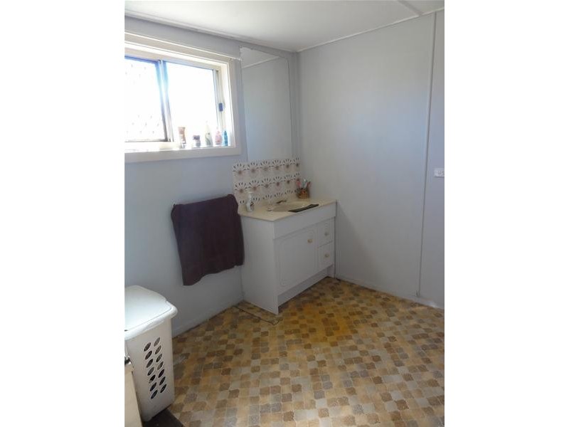 187 Barolin Street, Avenell Heights QLD 4670