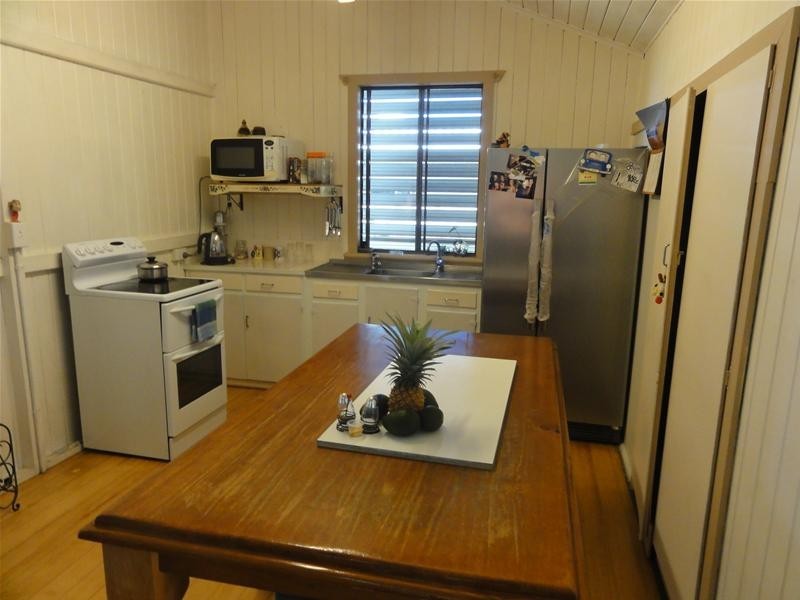 187 Barolin Street, Avenell Heights QLD 4670