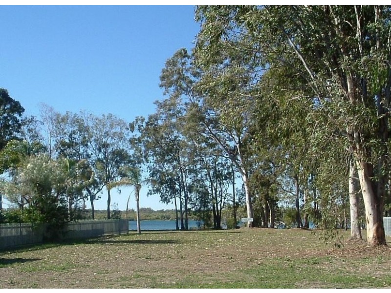 29 Island Drive, Winfield QLD 4670