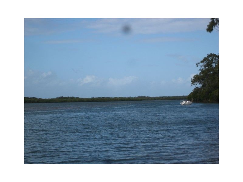 36 Island View Drive, Winfield QLD 4670