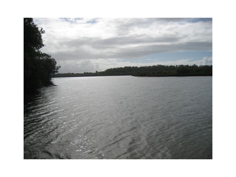 36 Island View Drive, Winfield QLD 4670