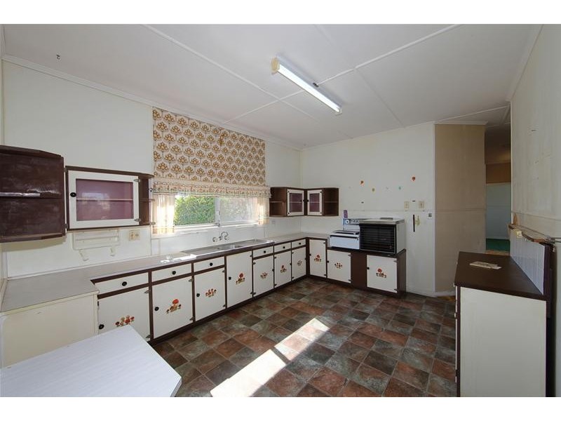 37 Tarakan Street, Svensson Heights QLD 4670