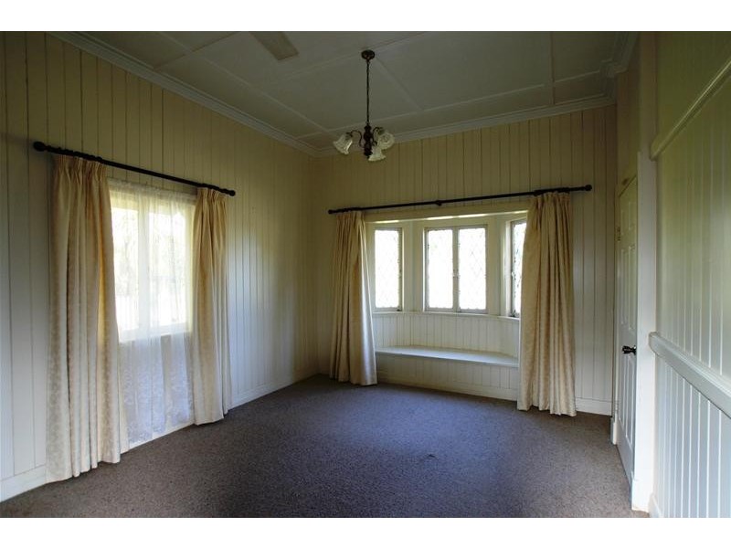 16 Franklin Street, Bundaberg South QLD 4670