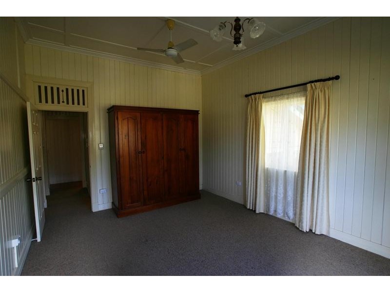16 Franklin Street, Bundaberg South QLD 4670