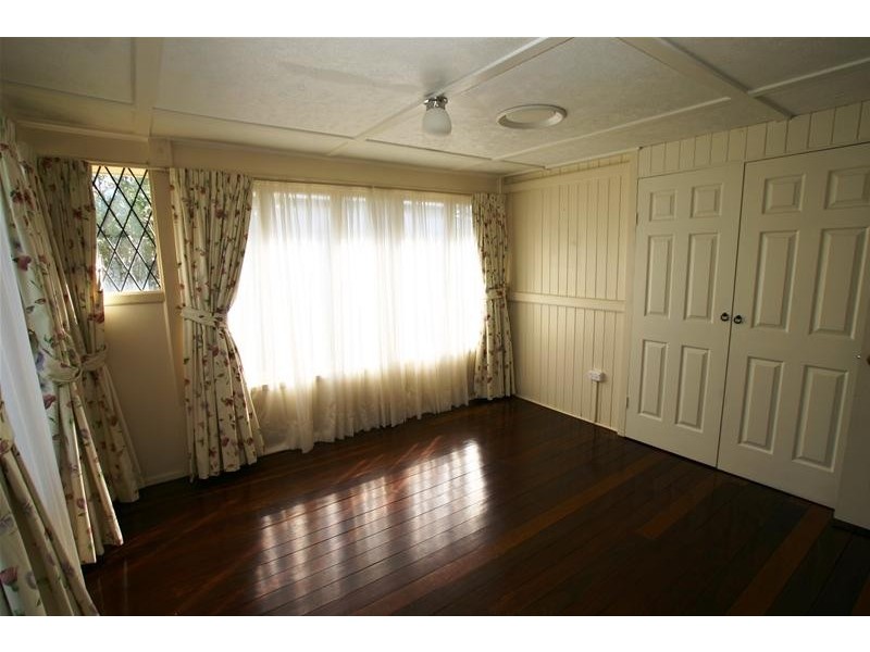 16 Franklin Street, Bundaberg South QLD 4670