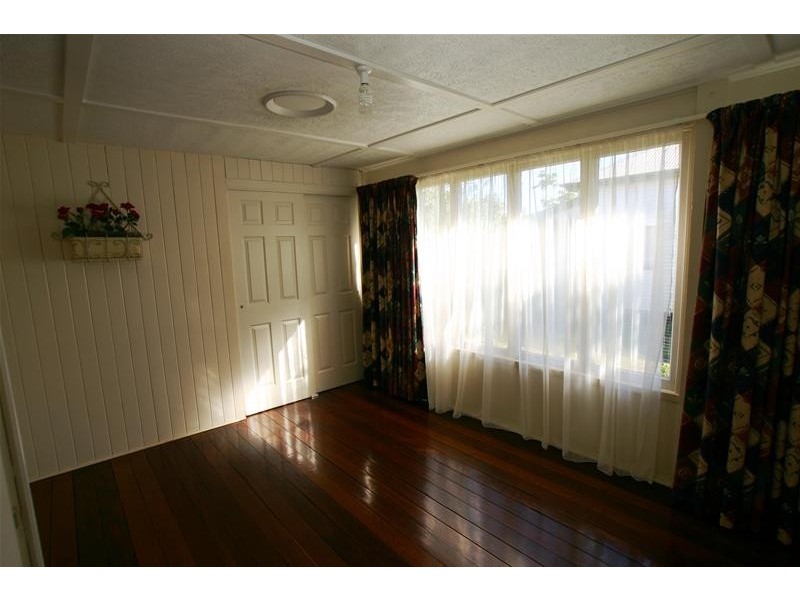 16 Franklin Street, Bundaberg South QLD 4670