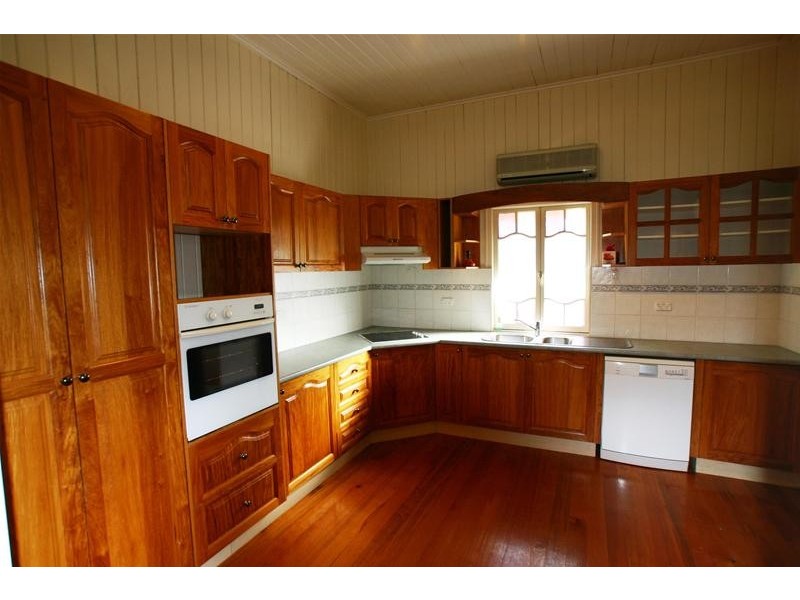 16 Franklin Street, Bundaberg South QLD 4670