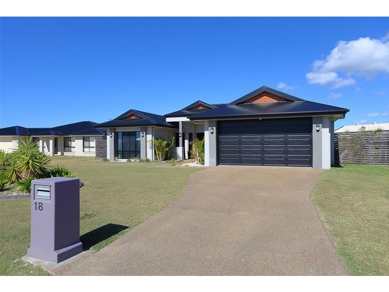 18 Hopton Place, Bundaberg North QLD 4670