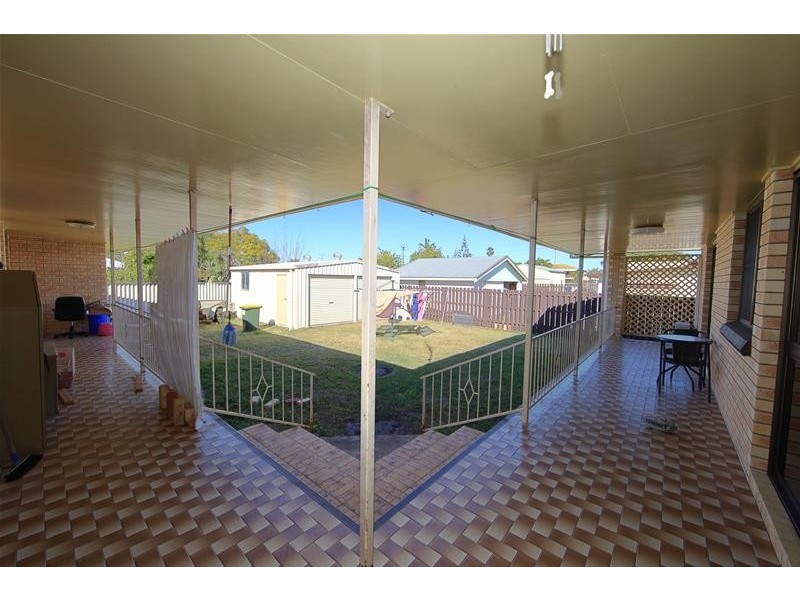 75 Sims Road, Avenell Heights QLD 4670