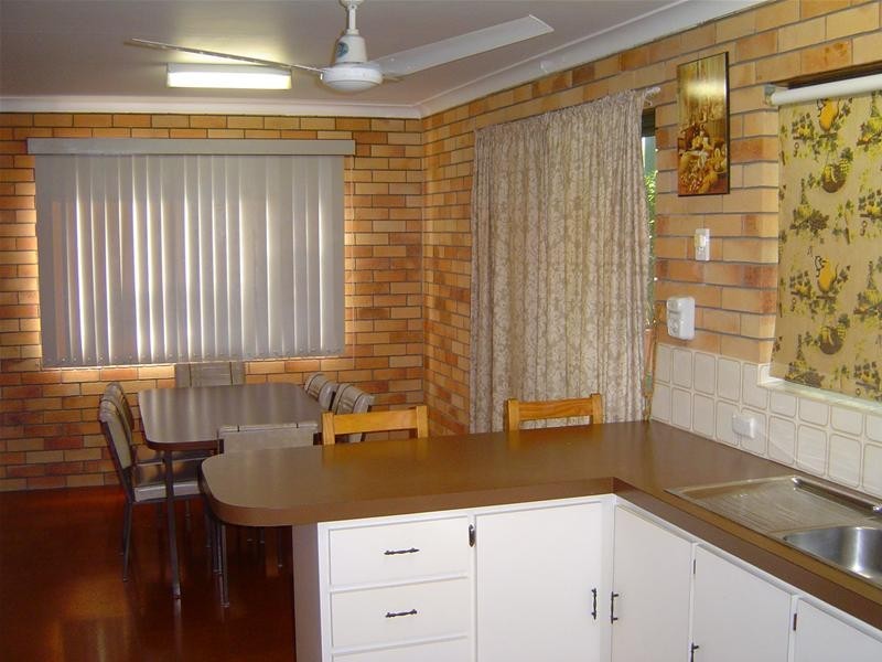 8 Chippindall Court, Avenell Heights QLD 4670