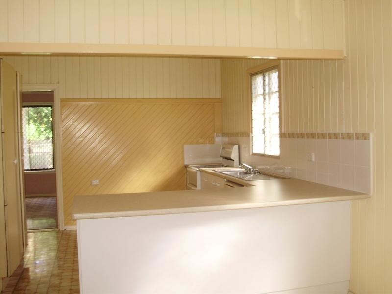 Svensson Heights QLD 4670