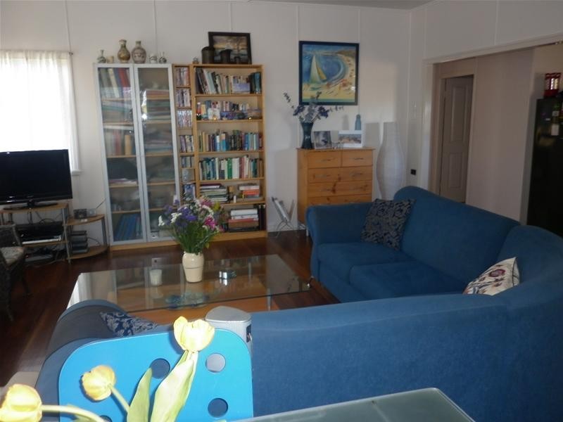 Moore Park Beach QLD 4670