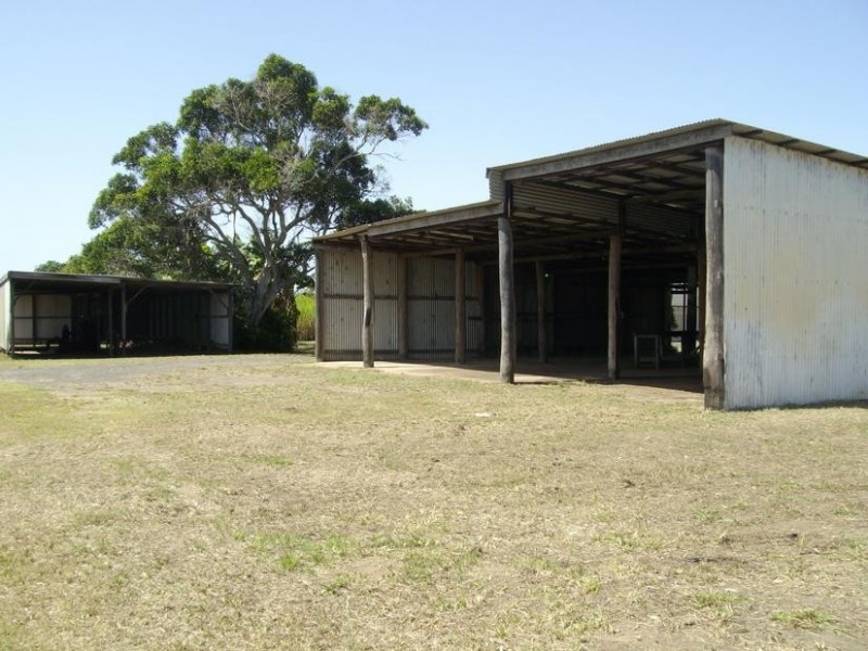 227 Fairydale Road, Moore Park Beach QLD 4670