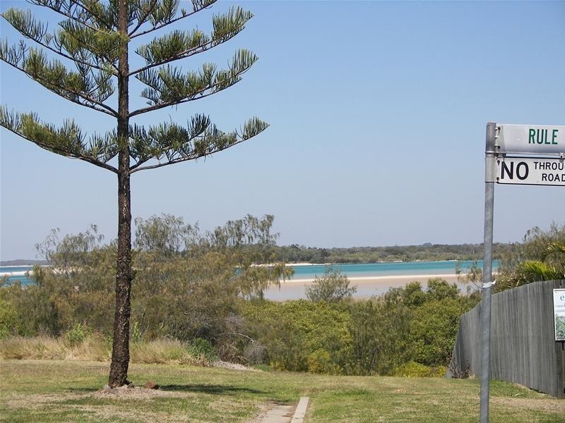 Elliott Heads QLD 4670