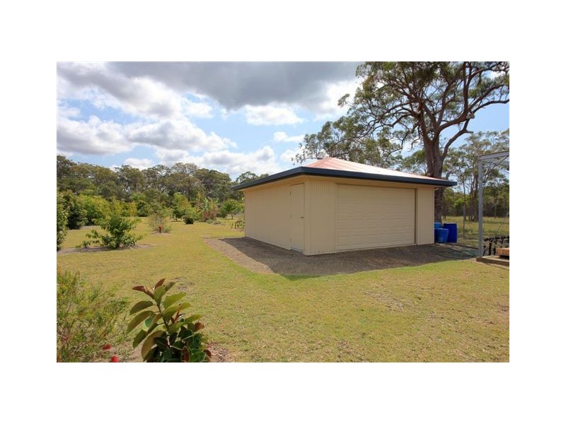 15 Oak Avenue, Coonarr QLD 4670