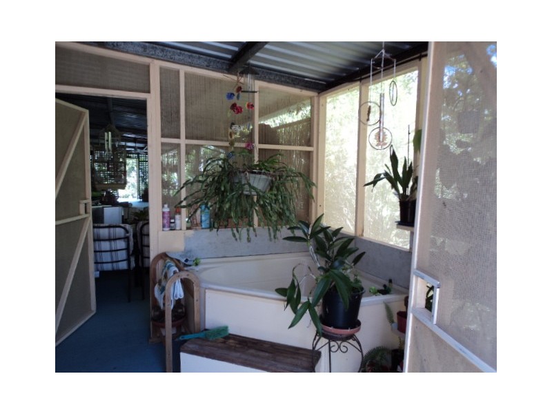 20 James Street, Rosedale QLD 4674