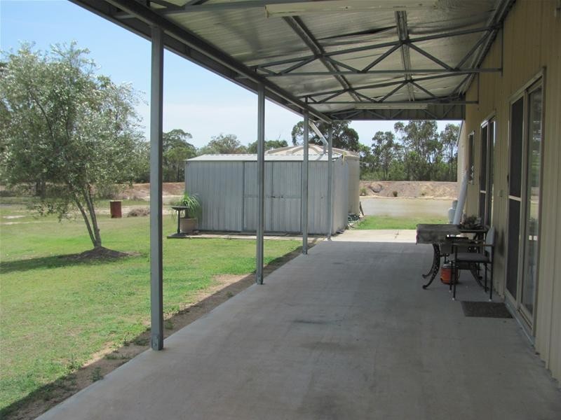 106 Matchbox Road, Deepwater QLD 4674