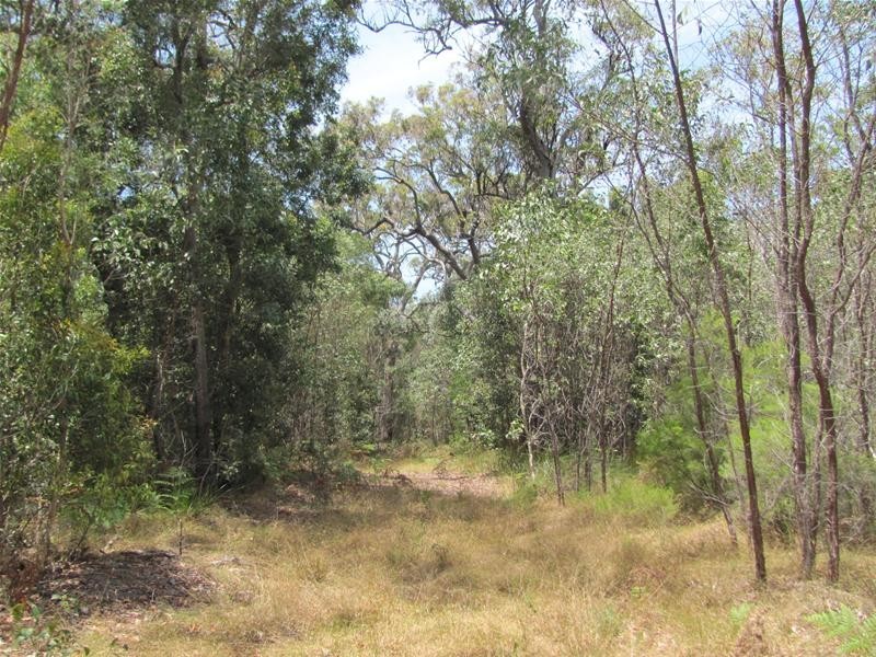106 Matchbox Road, Deepwater QLD 4674