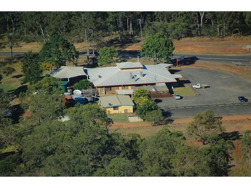 4 Avondale Road, Avondale QLD 4670