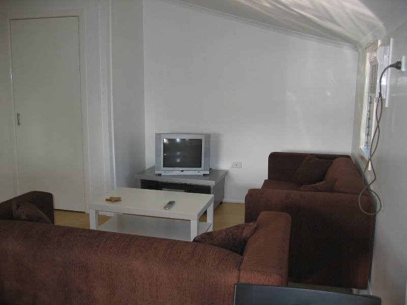 7 Rule Street, Elliott Heads QLD 4670