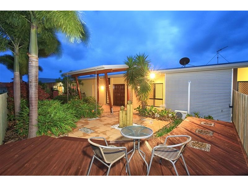 Avenell Heights QLD 4670