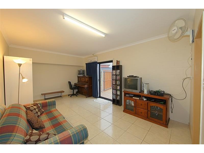 Avenell Heights QLD 4670