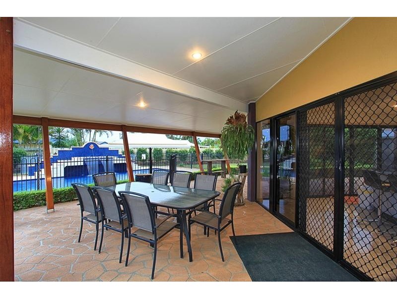 Avenell Heights QLD 4670