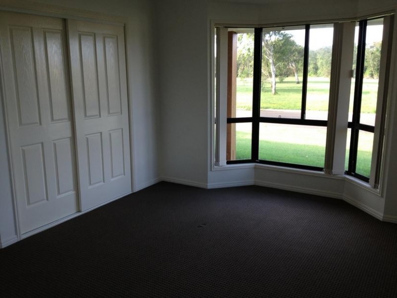 3 Betty Close, Coral Cove QLD 4670