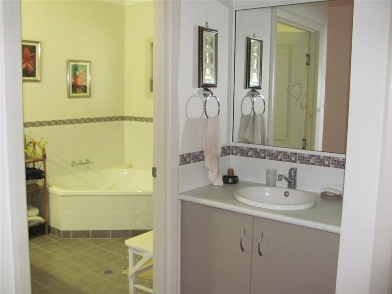 Captain Creek QLD 4677