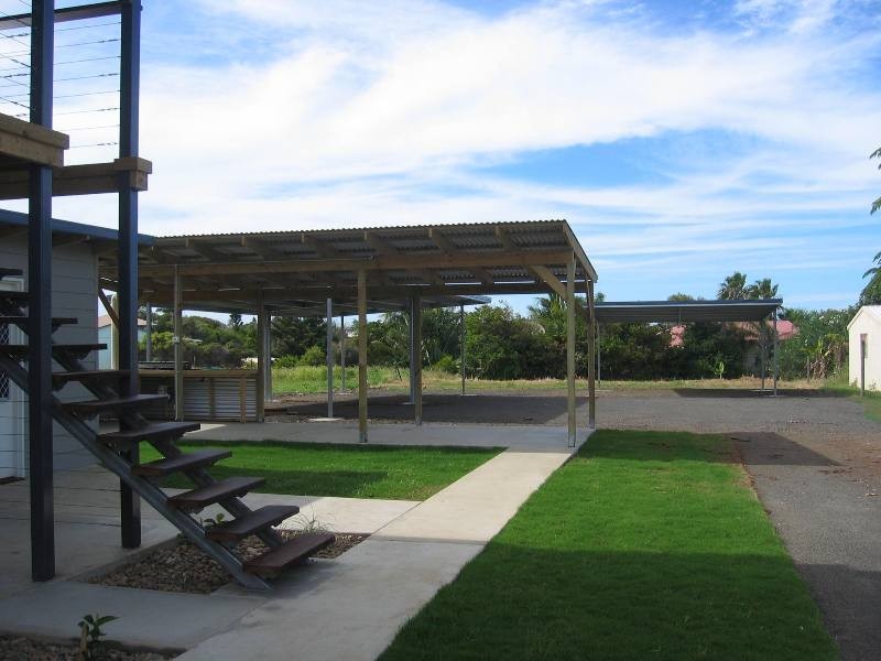 22 Lihs Street, Elliott Heads QLD 4670