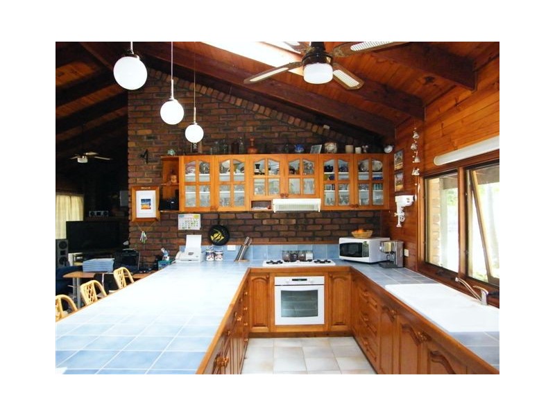 2452 Round Hill Road, Agnes Water QLD 4677