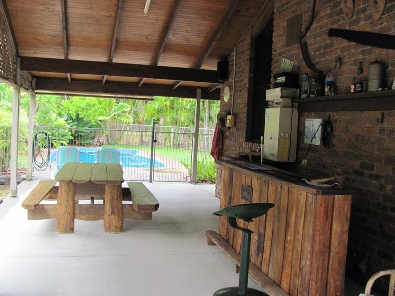 2452 Round Hill Road, Agnes Water QLD 4677