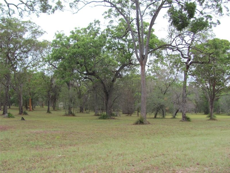 2452 Round Hill Road, Agnes Water QLD 4677