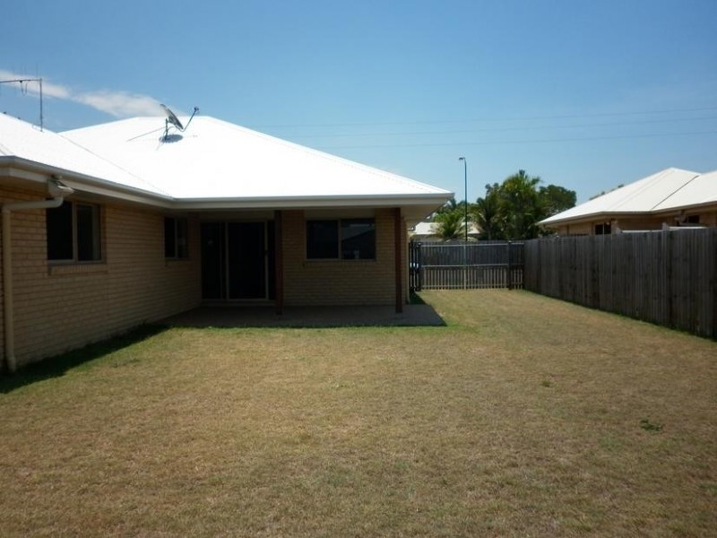 30 Greathead Road, Kepnock QLD 4670