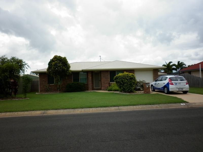 26 Clive Crescent, Kepnock QLD 4670