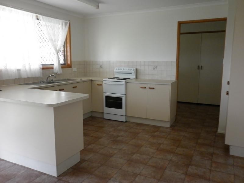 26 Clive Crescent, Kepnock QLD 4670