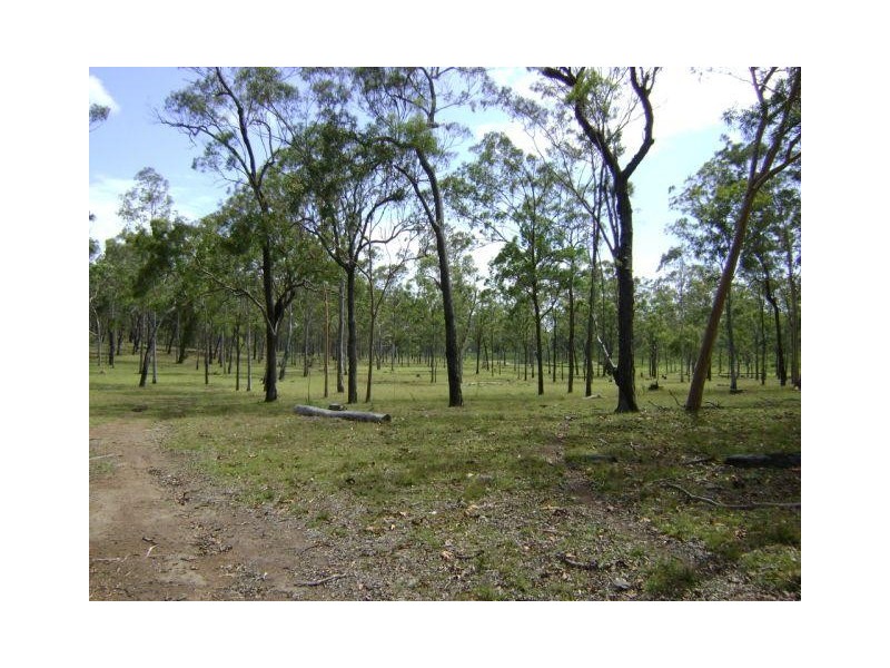 114 Muller Road, Deepwater QLD 4674